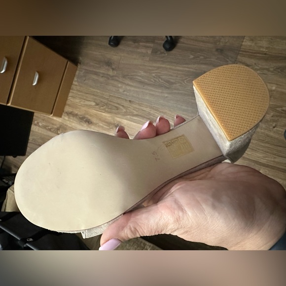 Sandals by “Jeffrey Campbell” size 7.5 new - Picture 9 of 10